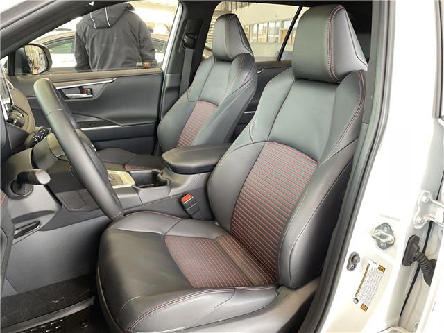 2025 Toyota RAV4 Plug-In Hybrid XSE (Stk: 12106815) in Concord - Image 22 of 45