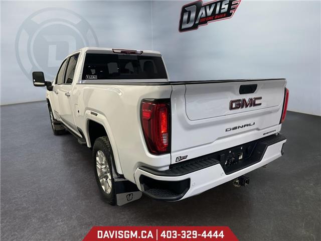 2020 GMC Sierra 3500HD Denali (Stk: 302777) in Lethbridge - Image 3 of 15