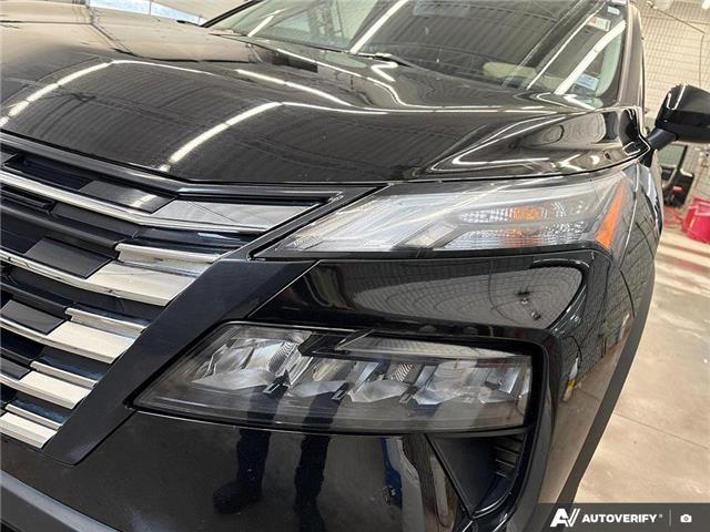 2024 Nissan Rogue SV Moonroof (Stk: 165149) in London - Image 10 of 26