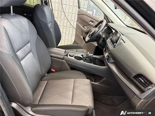 2024 Nissan Rogue SV Moonroof (Stk: 165149) in London - Image 23 of 26
