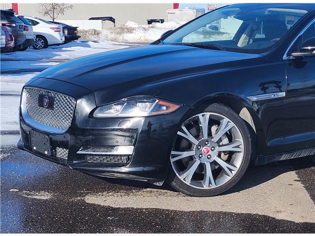 2017 Jaguar XJ XJL Portfolio (Stk: J25064) in Brandon - Image 2 of 22 2017 Jaguar XJ XJL Portfolio (Stk: J25064) in Brandon - Image 2 of 22