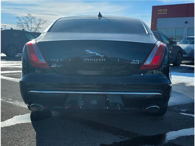 2017 Jaguar XJ XJL Portfolio (Stk: J25064) in Brandon - Image 7 of 22 2017 Jaguar XJ XJL Portfolio (Stk: J25064) in Brandon - Image 7 of 22