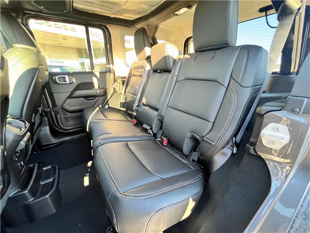 2026 Jeep Wrangler Sahara (Stk: 26-190) in Sarnia - Image 18 of 21