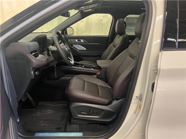 2026 Ford Explorer Platinum (Stk: 26EX4) in St.Paul - Image 4 of 10 2026 Ford Explorer Platinum (Stk: 26EX4) in St.Paul - Image 4 of 10