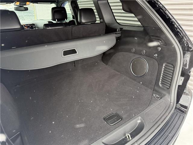 2020 Jeep Grand Cherokee Laredo (Stk: 25535A) in London - Image 7 of 25