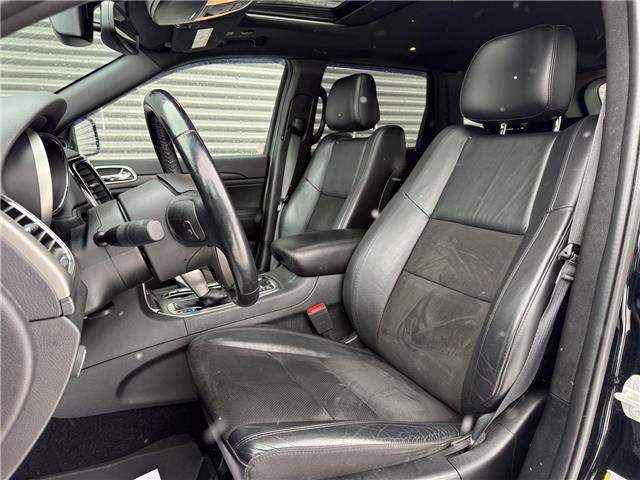 2020 Jeep Grand Cherokee Laredo (Stk: 25535A) in London - Image 8 of 25