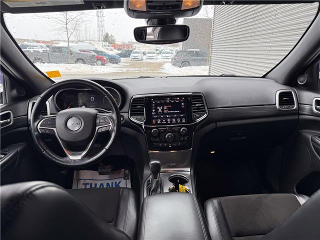 2020 Jeep Grand Cherokee Laredo (Stk: 25535A) in London - Image 14 of 25