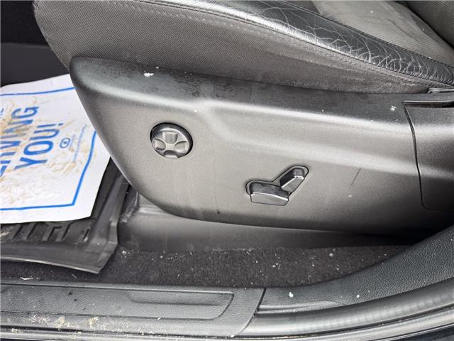 2020 Jeep Grand Cherokee Laredo (Stk: 25535A) in London - Image 21 of 25