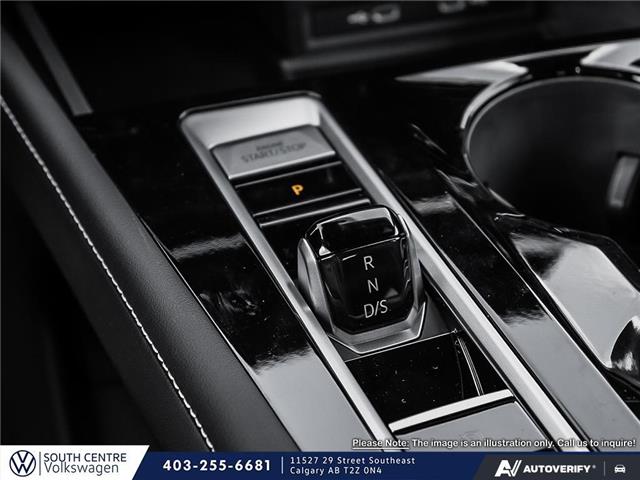 2026 Volkswagen Atlas Cross Sport 2.0 TSI Execline (Stk: ST-415) in Calgary - Image 17 of 25