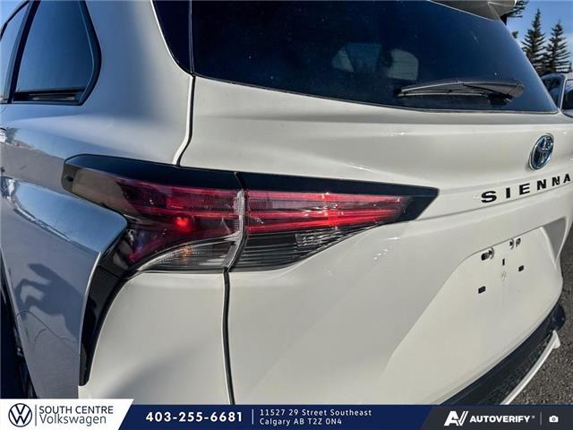 2025 Toyota Sienna XSE 7-Passenger (Stk: SU7721) in Calgary - Image 11 of 25