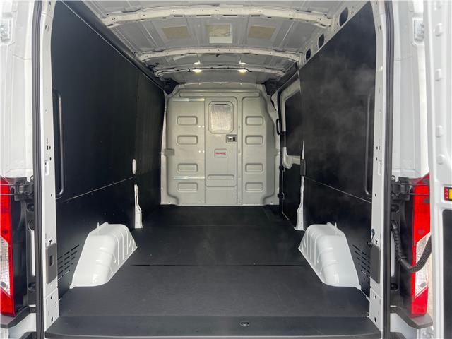 2026 Ford Transit-350 Cargo Base (Stk: 26T967) in CRESTON - Image 8 of 27