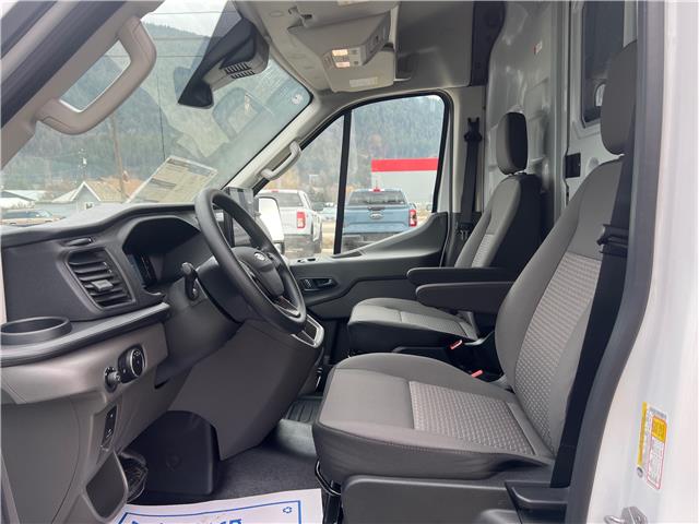2026 Ford Transit-350 Cargo Base (Stk: 26T967) in CRESTON - Image 17 of 27