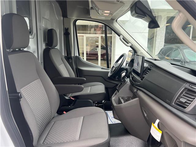 2026 Ford Transit-350 Cargo Base (Stk: 26T967) in CRESTON - Image 15 of 27