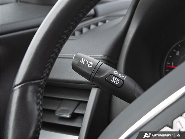 2022 GMC Terrain SLT (Stk: 174015) in London - Image 16 of 27