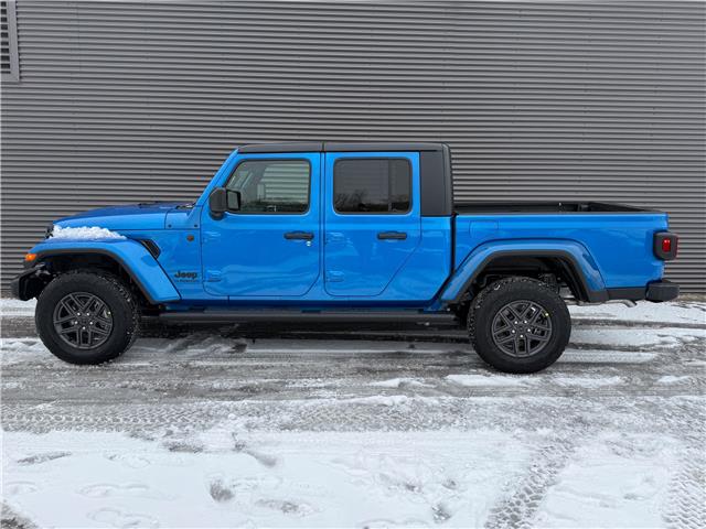 2026 Jeep Gladiator Sport S (Stk: 26122D) in London - Image 3 of 23