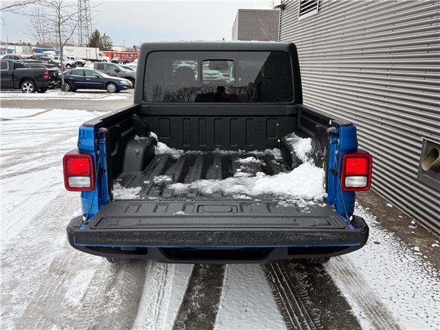 2026 Jeep Gladiator Sport S (Stk: 26122D) in London - Image 6 of 23