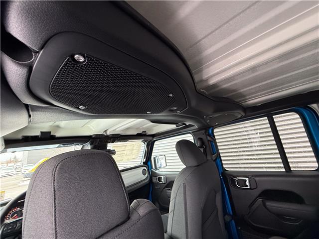 2026 Jeep Gladiator Sport S (Stk: 26122D) in London - Image 21 of 23