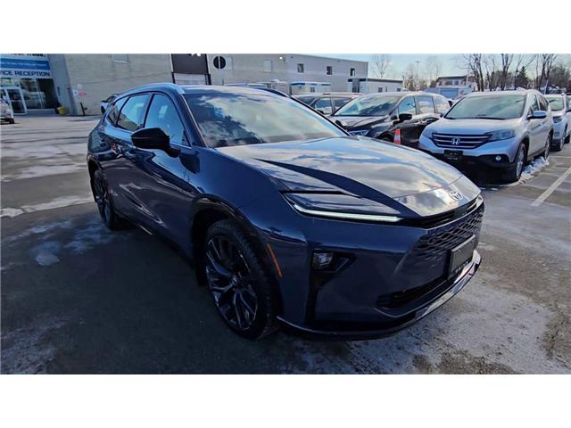 2025 Toyota Crown Signia Limited (Stk: 2105864A) in Whitby - Image 2 of 23