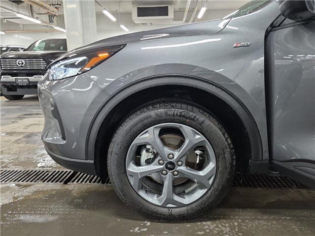2025 Ford Escape ST-Line (Stk: 10U6428) in Markham - Image 10 of 32
