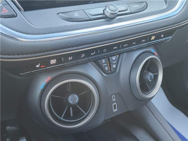 2024 Chevrolet Blazer Premier (Stk: 31299A) in The Pas - Image 17 of 19