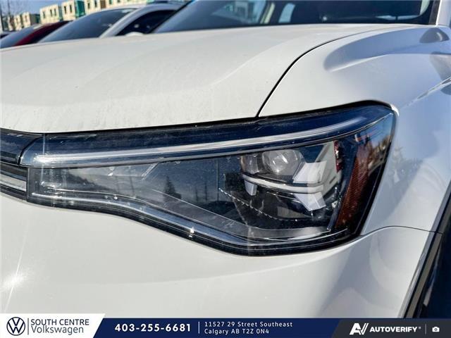 2025 Volkswagen Taos Trendline (Stk: SU7712) in Calgary - Image 8 of 25