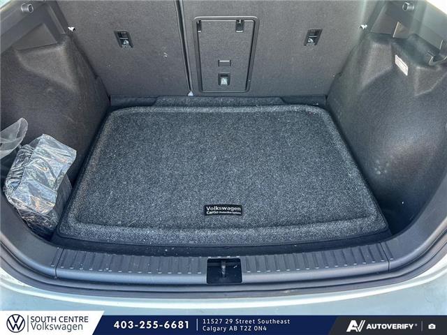 2025 Volkswagen Taos Trendline (Stk: SU7712) in Calgary - Image 12 of 25
