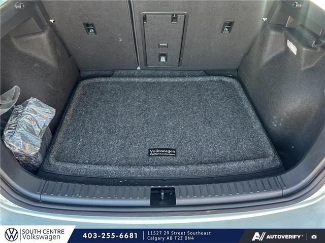2025 Volkswagen Taos Trendline (Stk: SU7712) in Calgary - Image 18 of 25