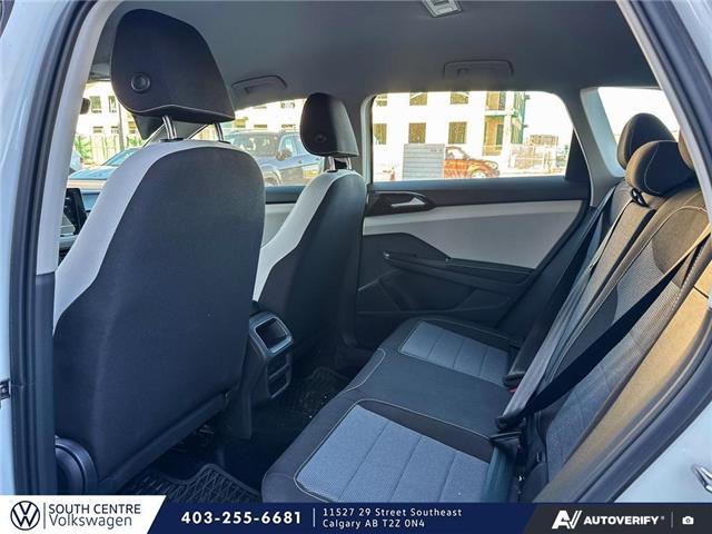 2025 Volkswagen Taos Trendline (Stk: SU7712) in Calgary - Image 23 of 25