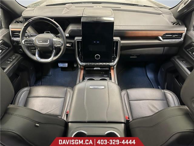 2025 GMC Yukon Denali (Stk: 302935) in Lethbridge - Image 10 of 15