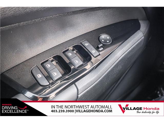 2023 Kia Sportage X-Line (Stk: SR0550A) in Calgary - Image 12 of 33