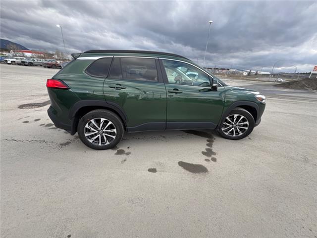 2024 Toyota Corolla Cross XLE (Stk: T107546A) in Cranbrook - Image 6 of 22