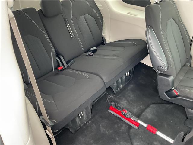 2023 Chrysler Grand Caravan SXT (Stk: 251678) in North Bay - Image 13 of 29 2023 Chrysler Grand Caravan SXT (Stk: 251678) in North Bay - Image 13 of 29