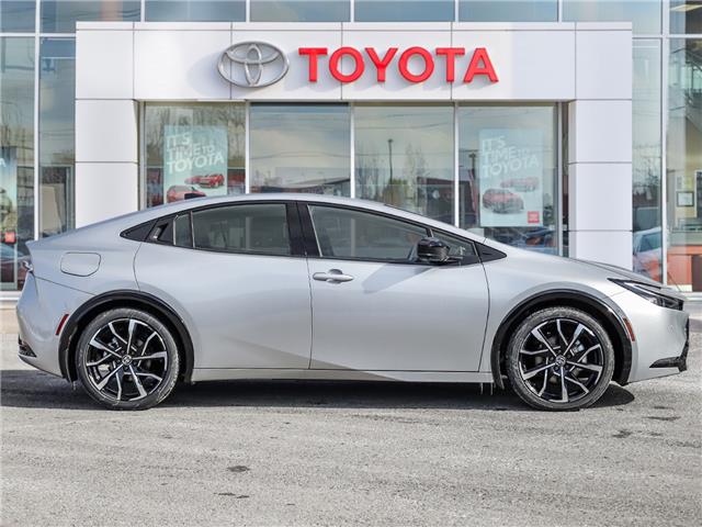2026 Toyota Prius Plug-In Hybrid XSE Premium (Stk: T9734) in Welland - Image 3 of 28