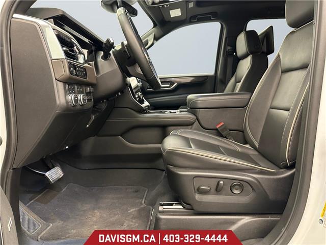 2025 GMC Yukon XL Elevation (Stk: 302926) in Lethbridge - Image 9 of 15 2025 GMC Yukon XL Elevation (Stk: 302926) in Lethbridge - Image 9 of 15