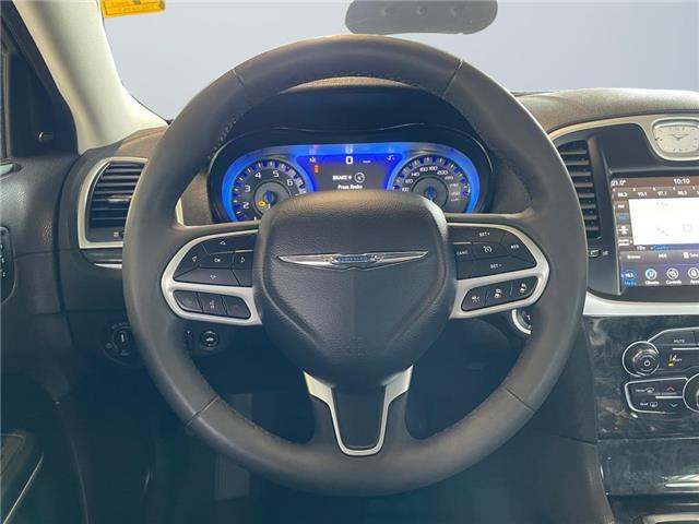 2023 Chrysler 300 Touring-L (Stk: 41174) in Lethbridge - Image 14 of 26