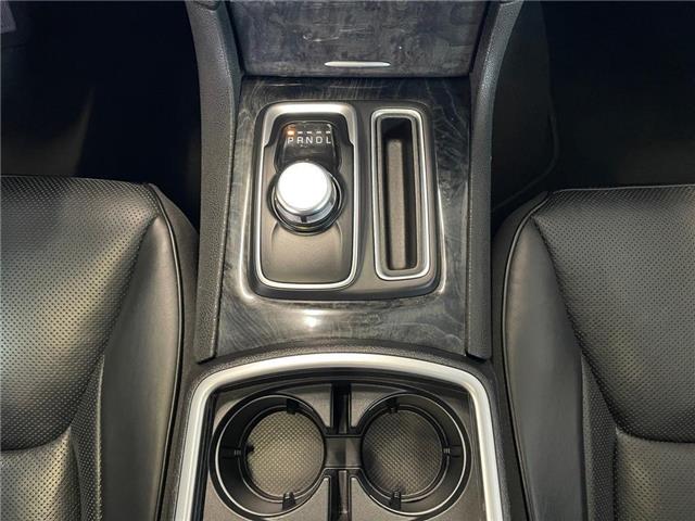 2023 Chrysler 300 Touring-L (Stk: 41174) in Lethbridge - Image 15 of 26
