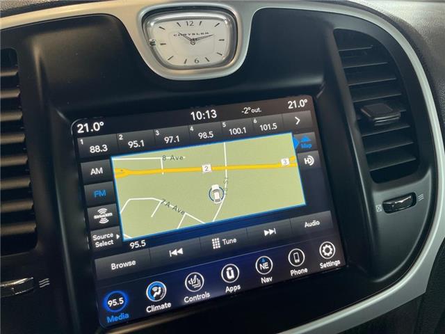 2023 Chrysler 300 Touring-L (Stk: 41174) in Lethbridge - Image 17 of 26