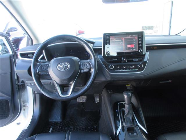 2020 Toyota Corolla XLE (Stk: U8524) in Peterborough - Image 13 of 28 2020 Toyota Corolla XLE (Stk: U8524) in Peterborough - Image 13 of 28