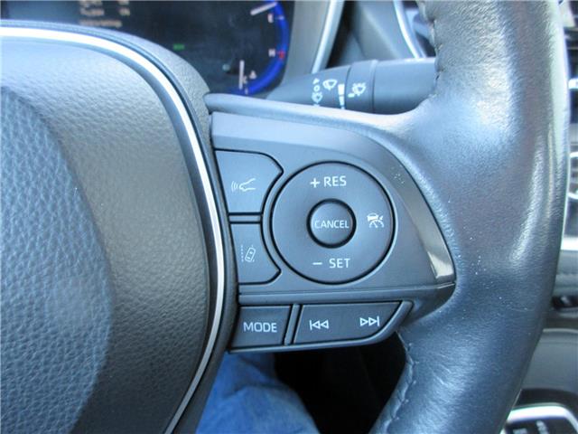 2020 Toyota Corolla XLE (Stk: U8524) in Peterborough - Image 18 of 28 2020 Toyota Corolla XLE (Stk: U8524) in Peterborough - Image 18 of 28