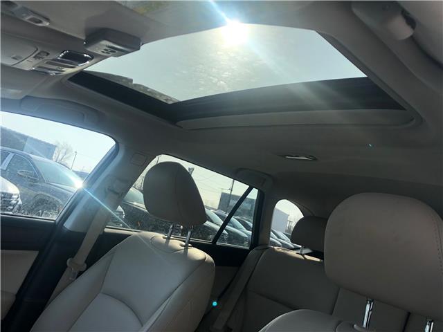 2016 Subaru Outback 2.5i Limited Package (Stk: S3665AA) in Sarnia - Image 9 of 16