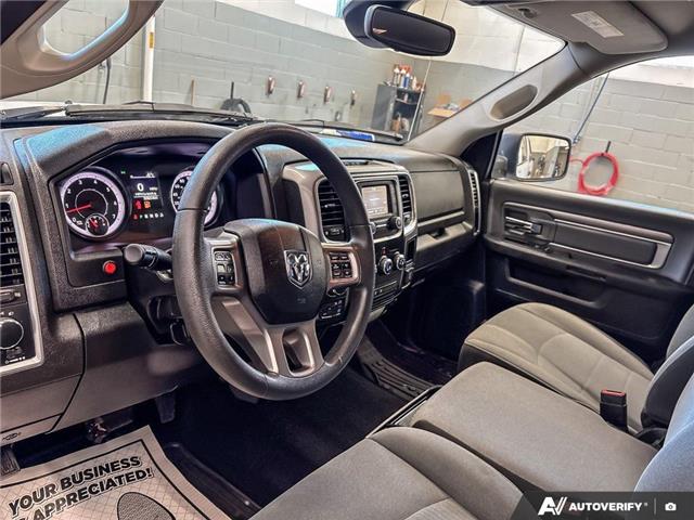 2023 RAM 1500 Classic SLT (Stk: 165043) in London - Image 13 of 26