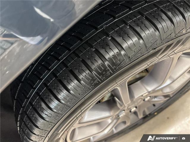 2021 Jeep Grand Cherokee Overland (Stk: 101154) in London - Image 7 of 26