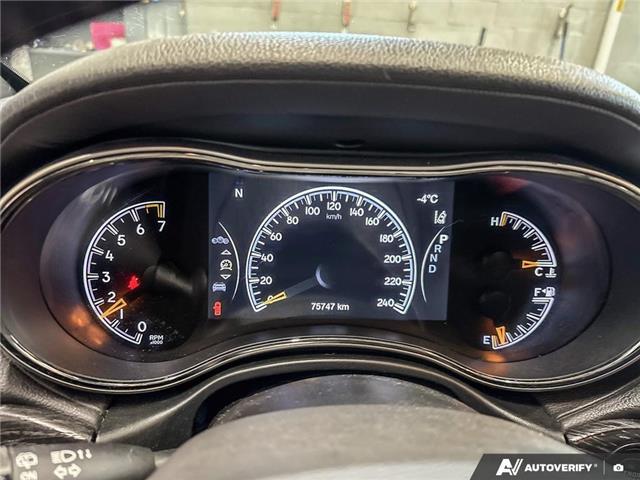 2021 Jeep Grand Cherokee Overland (Stk: 101154) in London - Image 15 of 26