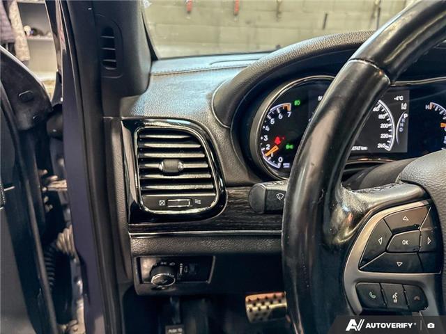 2021 Jeep Grand Cherokee Overland (Stk: 101154) in London - Image 17 of 26