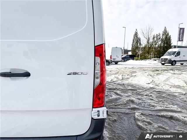 2021 Mercedes-Benz Sprinter 2500 Standard Roof I4 Diesel (Stk: L3151) in London - Image 11 of 25
