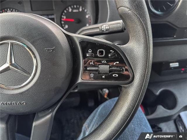 2021 Mercedes-Benz Sprinter 2500 Standard Roof I4 Diesel (Stk: L3151) in London - Image 16 of 25