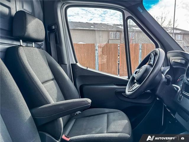 2021 Mercedes-Benz Sprinter 2500 Standard Roof I4 Diesel (Stk: L3151) in London - Image 22 of 25