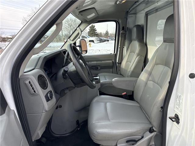 2021 Ford E-450 Cutaway Base (Stk: ATNP3325) in Vaughan - Image 11 of 29 2021 Ford E-450 Cutaway Base (Stk: ATNP3325) in Vaughan - Image 11 of 29