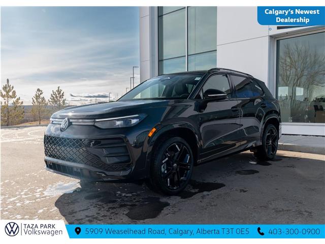 2026 Volkswagen Tiguan Comfortline R-Line Black Edition (Stk: TT-169) in Calgary - Image 1 of 25