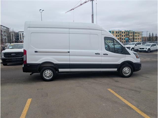 2025 Ford Transit-250 Cargo Base (Stk: 19441) in Calgary - Image 7 of 20 2025 Ford Transit-250 Cargo Base (Stk: 19441) in Calgary - Image 7 of 20